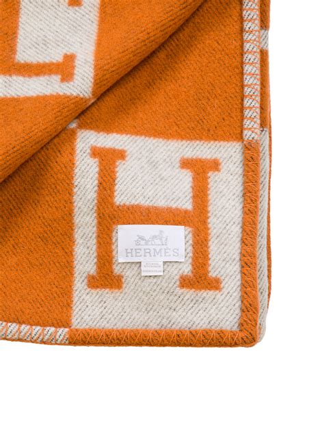 Hermes avalon throws